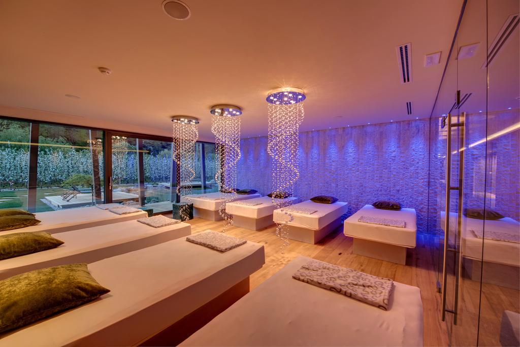 Gartenhotel Moser อัปเปียโน ซุลลา สตราดา เดล วีโน ภายนอก รูปภาพ