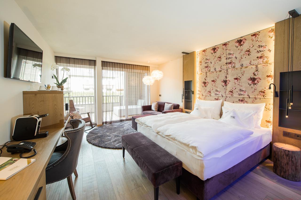 Gartenhotel Moser อัปเปียโน ซุลลา สตราดา เดล วีโน ภายนอก รูปภาพ