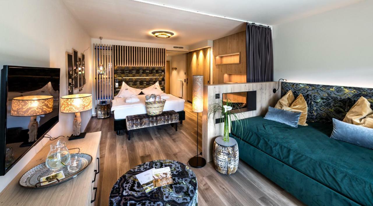 Gartenhotel Moser อัปเปียโน ซุลลา สตราดา เดล วีโน ภายนอก รูปภาพ